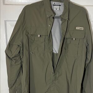 Columbia Men's Sage Green Shirt Jacket